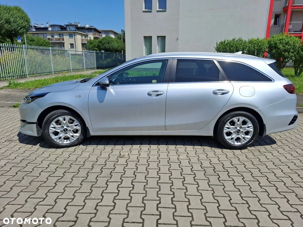 Kia Ceed 1.5 T-GDI M - 9