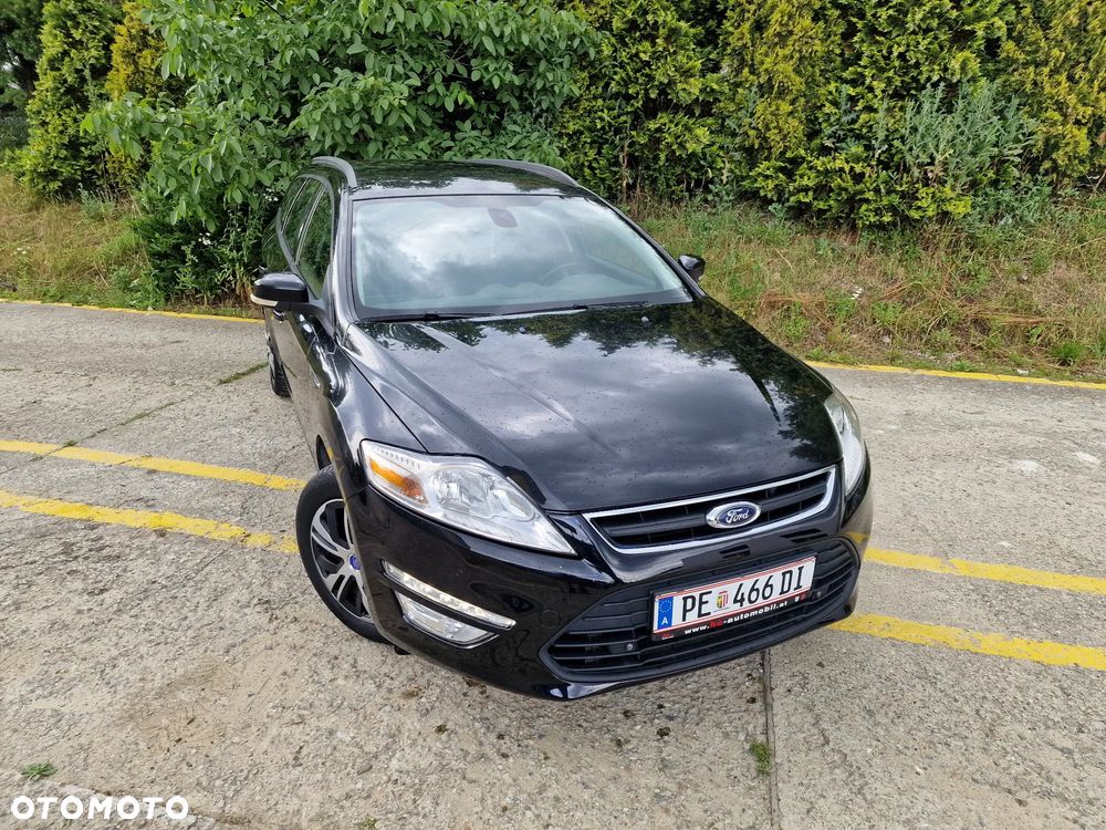 Ford Mondeo 2.0 TDCi Ghia - 11