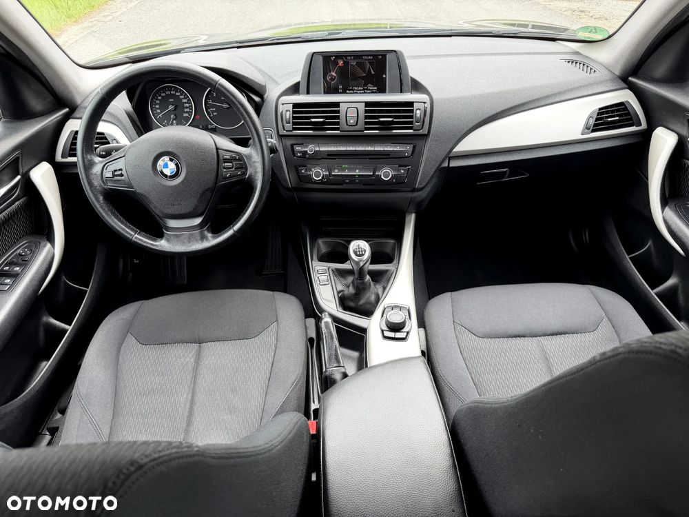 BMW Seria 1 116i - 14