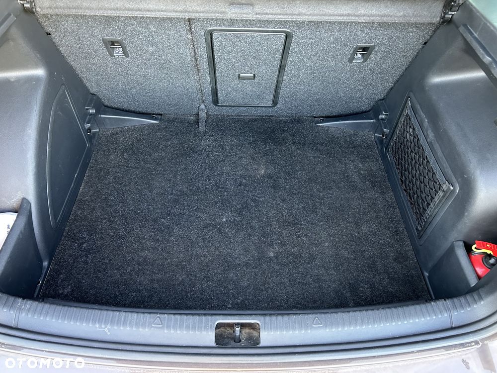 Skoda RAPID 1.0 TSI Style - 26