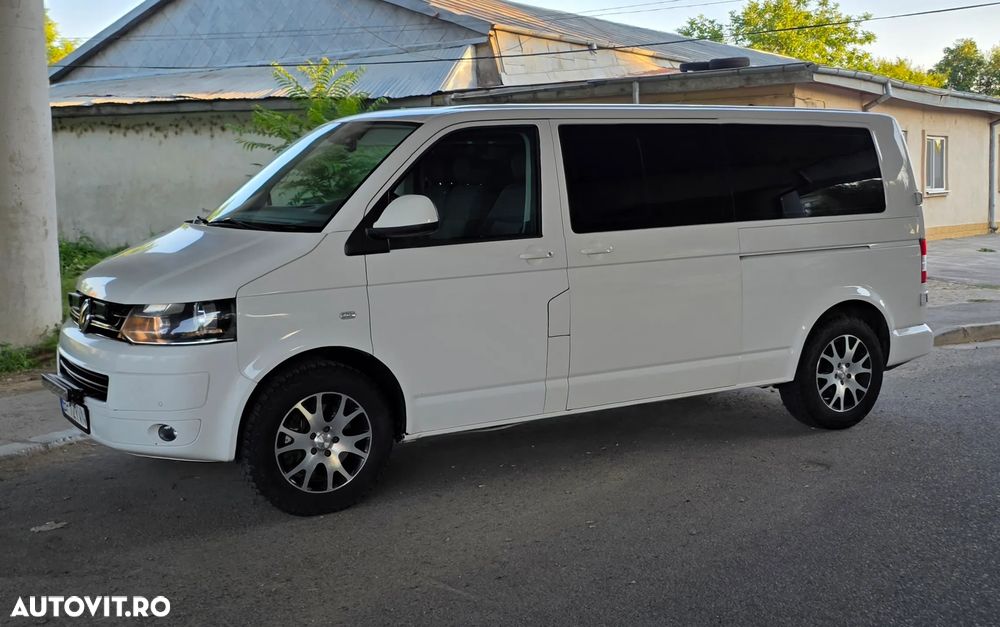 Volkswagen Caravelle - 40