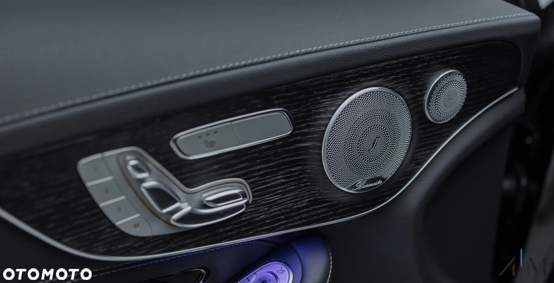 Mercedes-Benz Klasa C 300 9G-TRONIC - 27