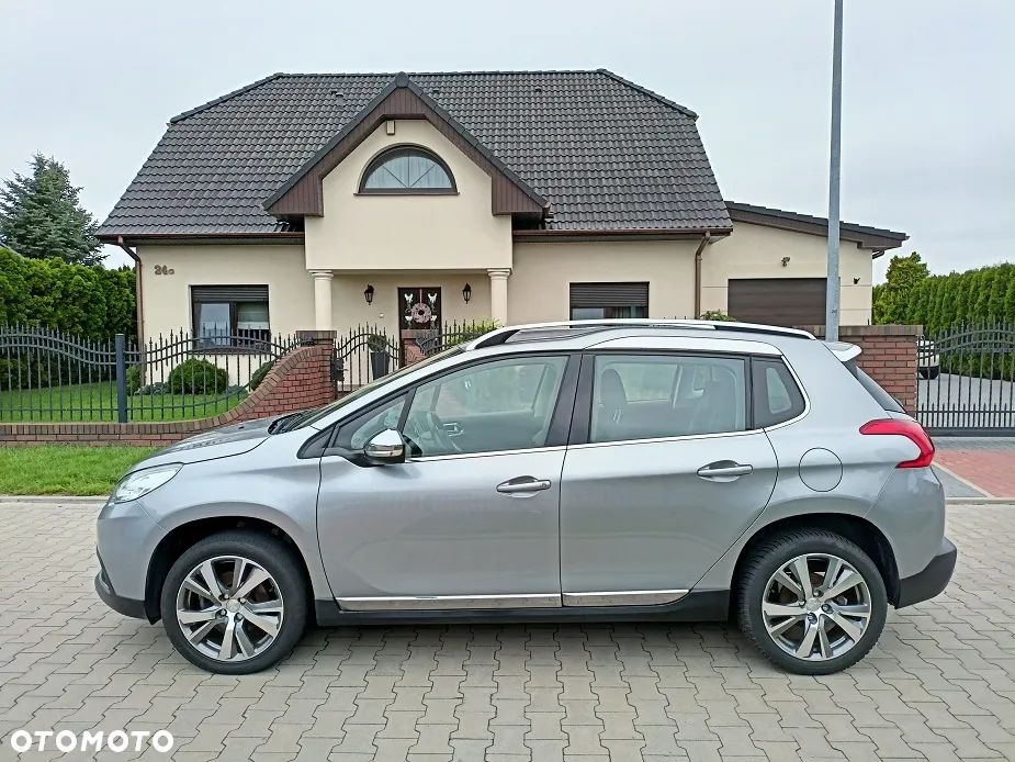 Peugeot 2008 1.2 Pure Tech GPF Crossway S&S - 2