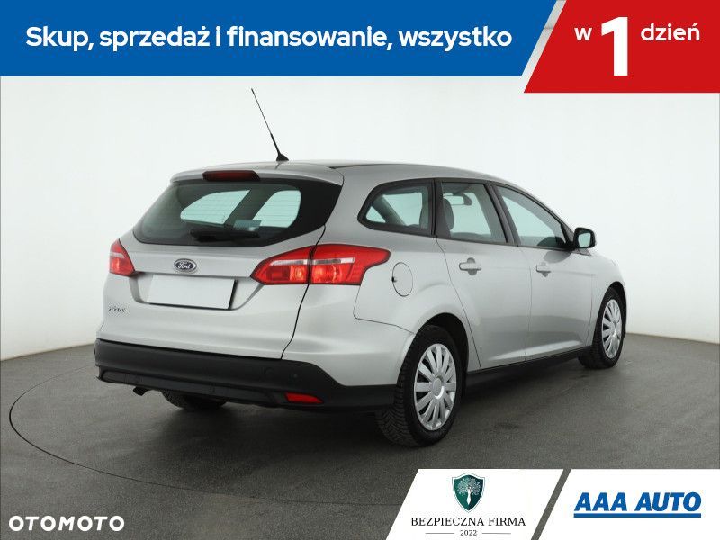 Ford Focus SW - 7