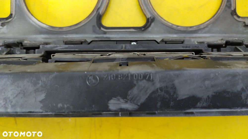 Panel sterownia przelacznik ramka Mercedes-Benz OE 2108210071 - 3