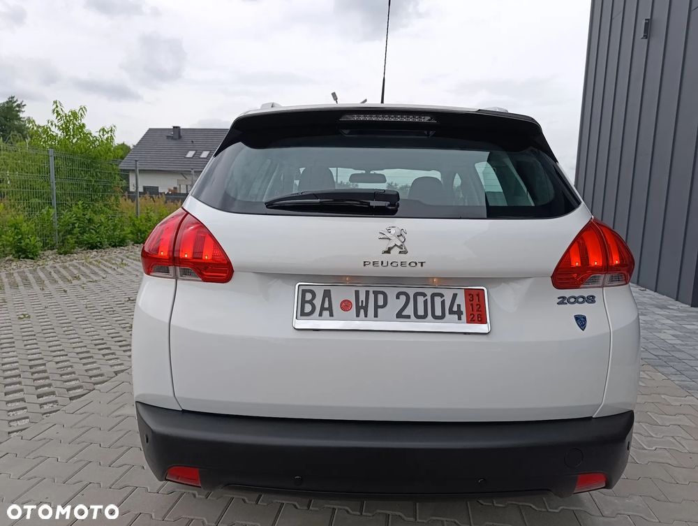 Peugeot 2008 - 6