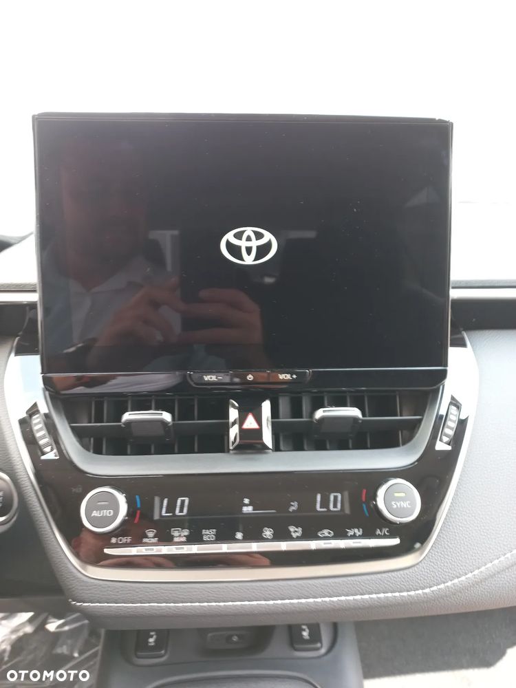 Toyota Corolla - 3
