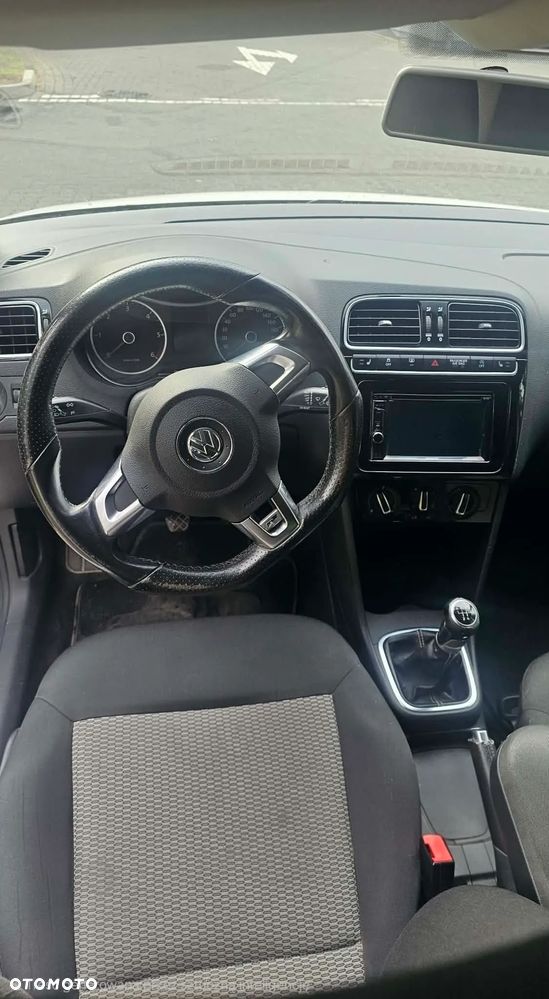 Volkswagen Polo - 7