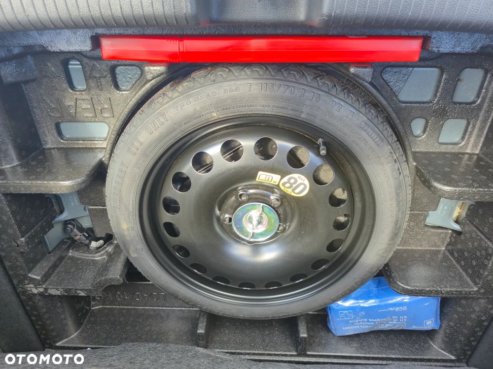 Opel Astra 1.4 Turbo Start/Stop Dynamic - 33
