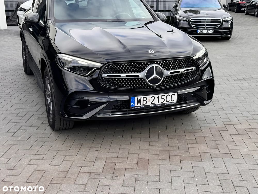 Mercedes-Benz GLC 300 e 4-Matic AMG Line - 31