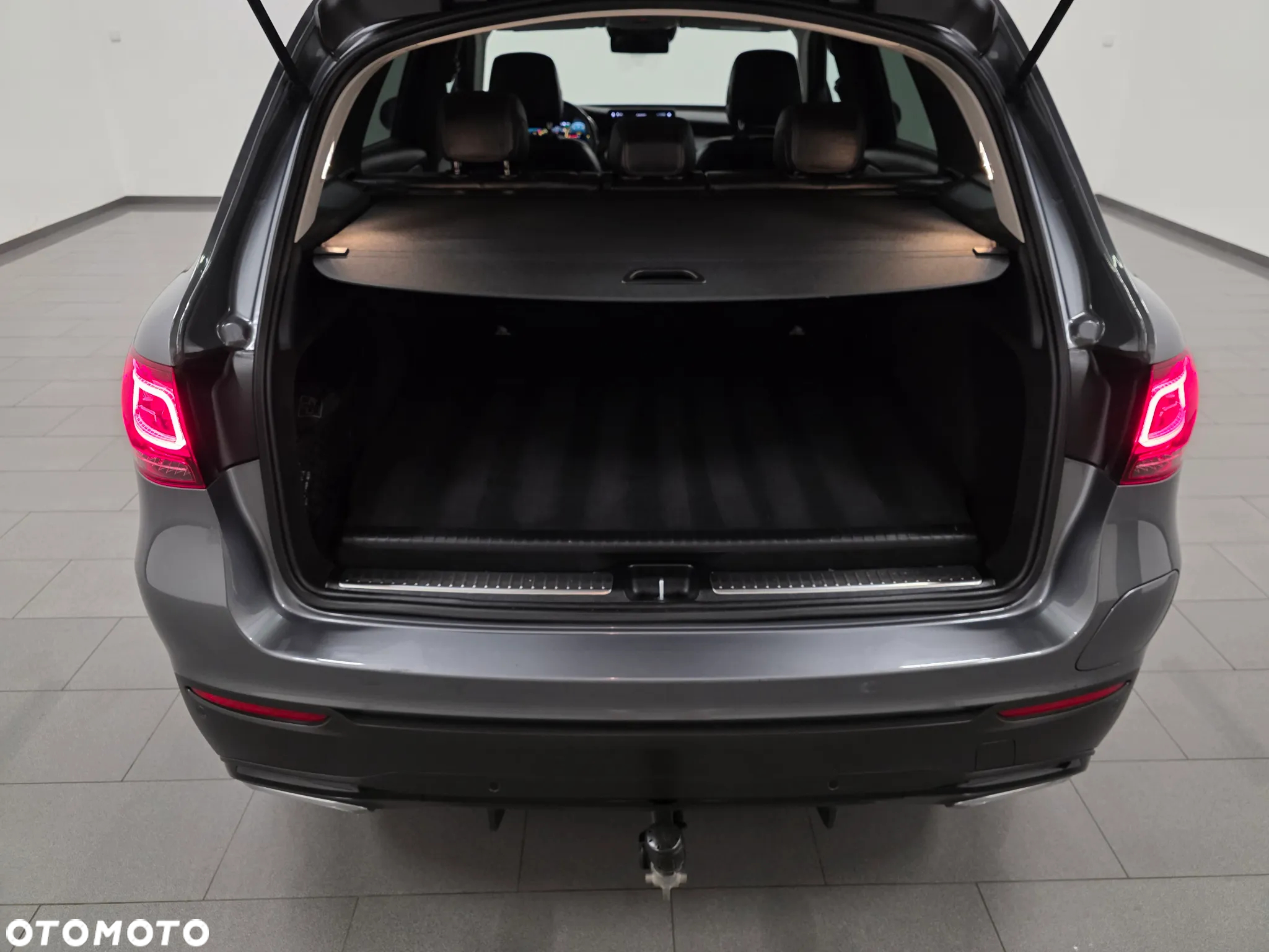 Mercedes-Benz GLC 220 d 4Matic 9G-TRONIC AMG Line Plus - 39