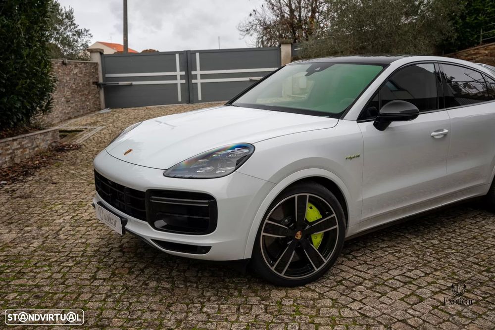 Porsche Cayenne Coupé Turbo S E-Hybrid - 9