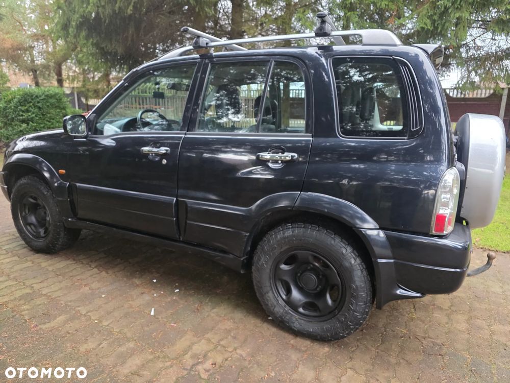 Suzuki Grand Vitara 2.0 Comfort Limited - 5