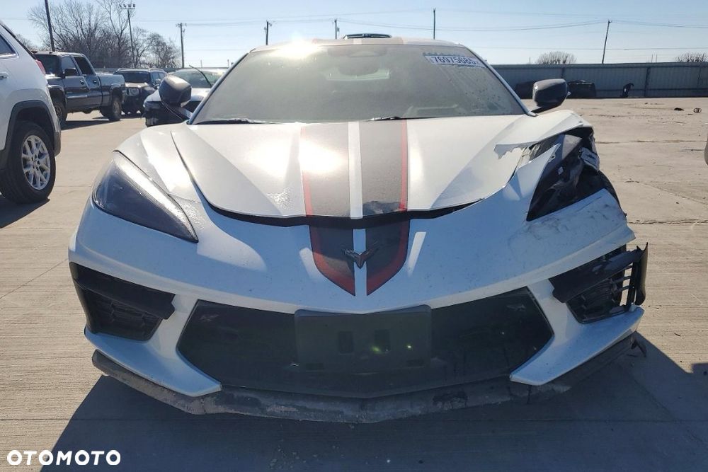 Chevrolet Corvette Stingray 2LT 6.2 V8 Automatik - 31