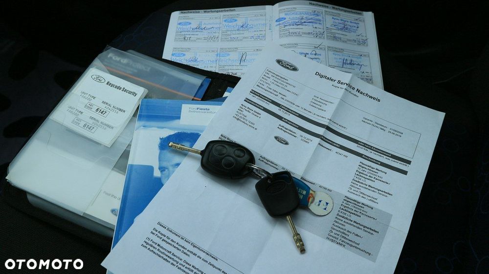 Ford Fiesta 1.25 Ambiente - 9