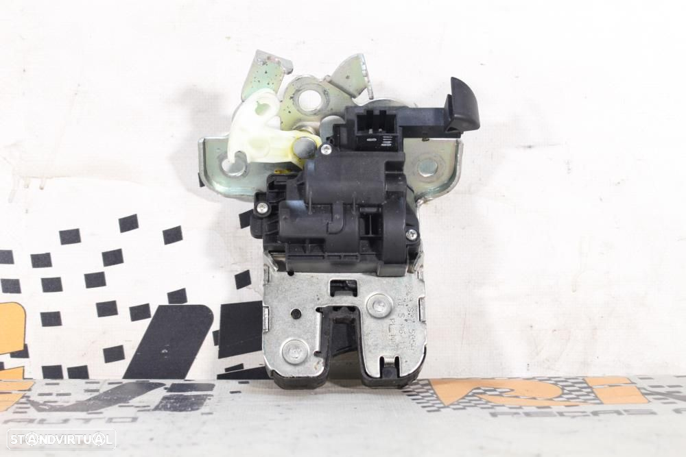Fecho Da Mala Audi A3 (8P1)  8K9827505a / 8K9 827 505 A - 3