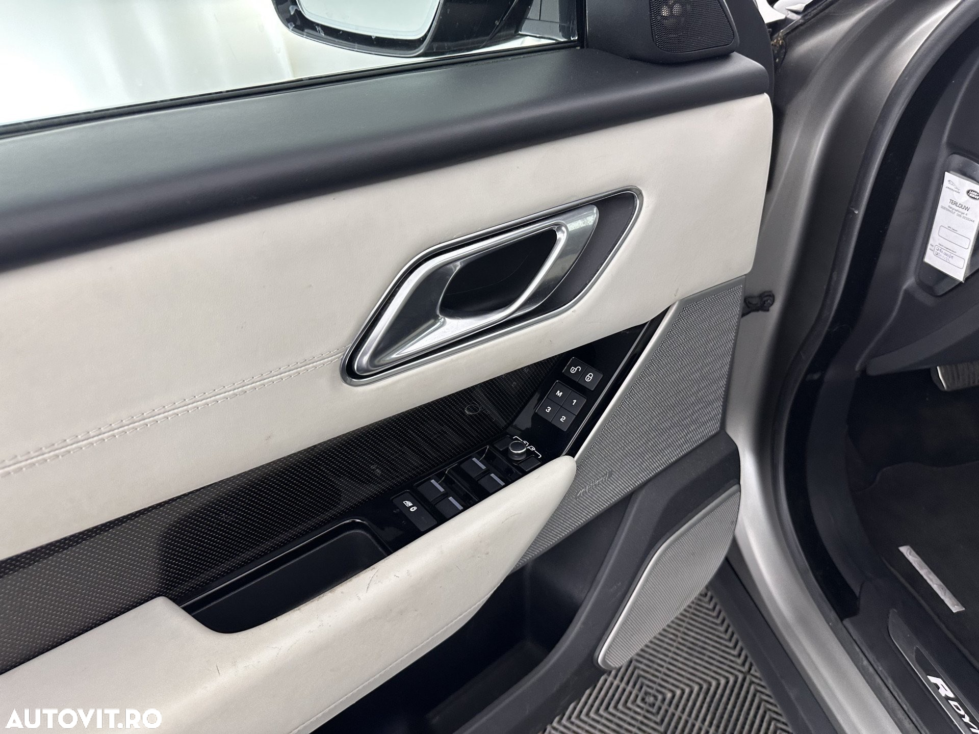 Land Rover Range Rover Velar 3.0 R-Dynamic - 20