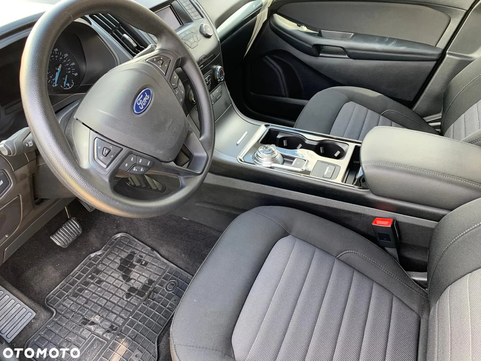 Ford Edge - 6