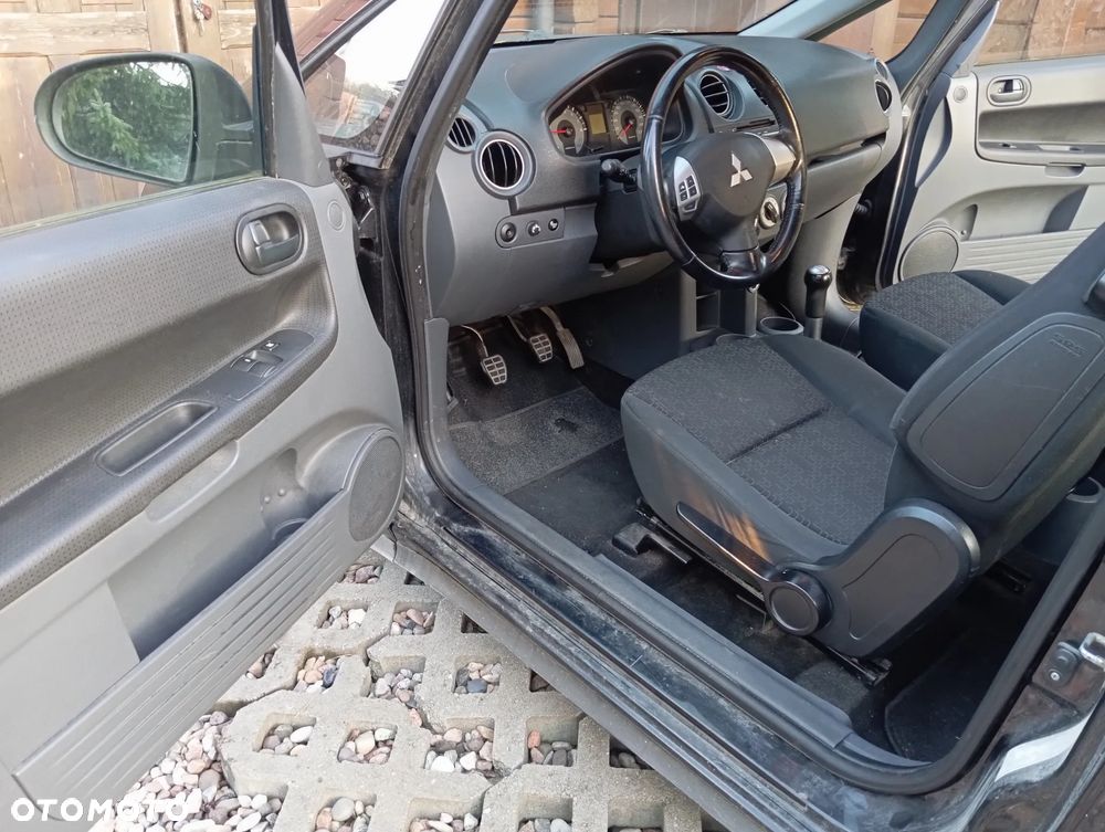 Mitsubishi Colt 1.1 Inform Cleartec - 9