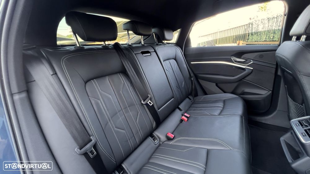 Audi Q8 e-Tron Sportback 50 quattro S line - 11