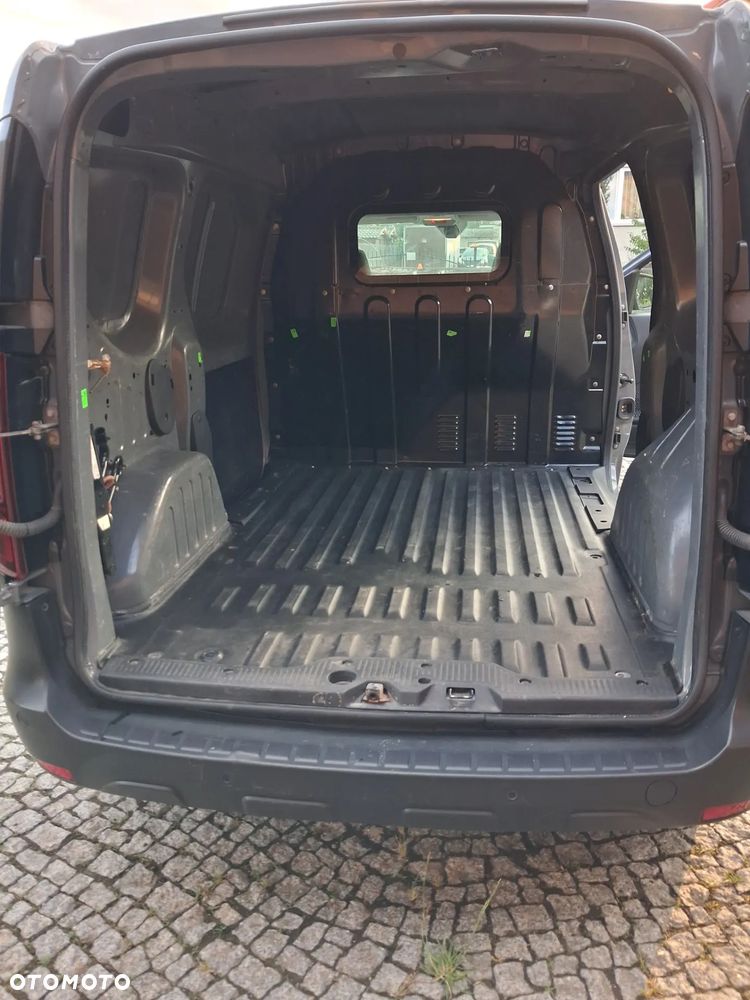 Renault Express - 8
