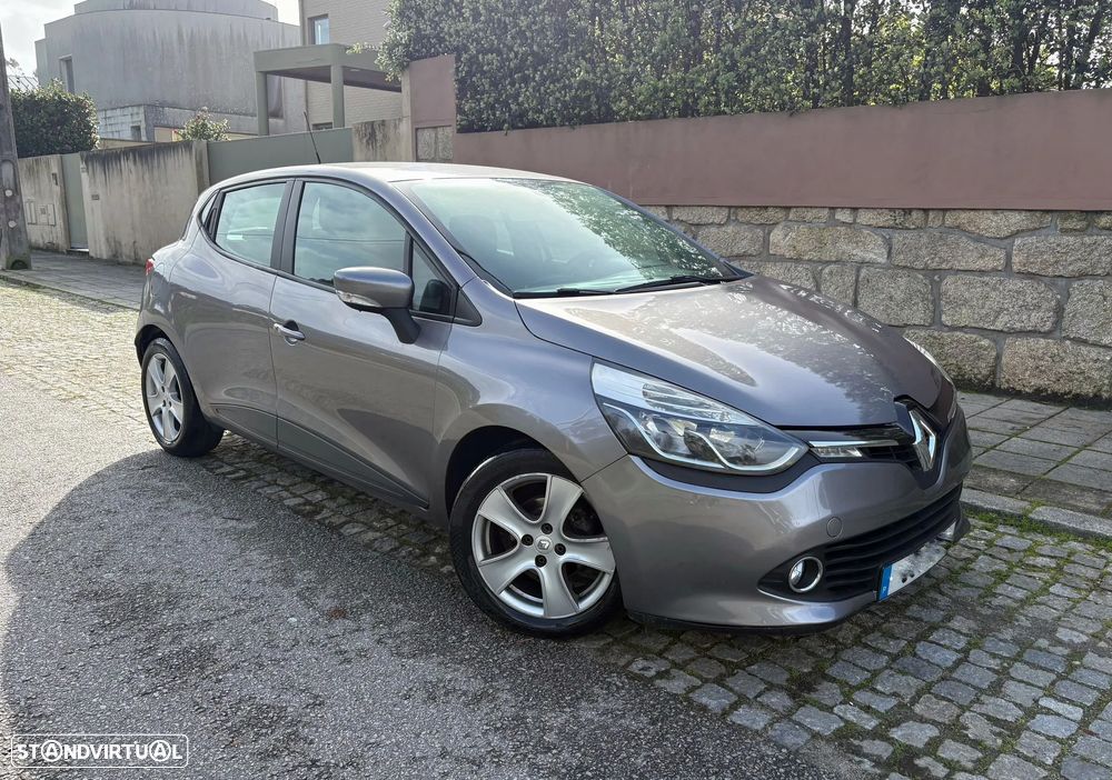 Renault Clio 0.9 TCE Dynamique S - 3