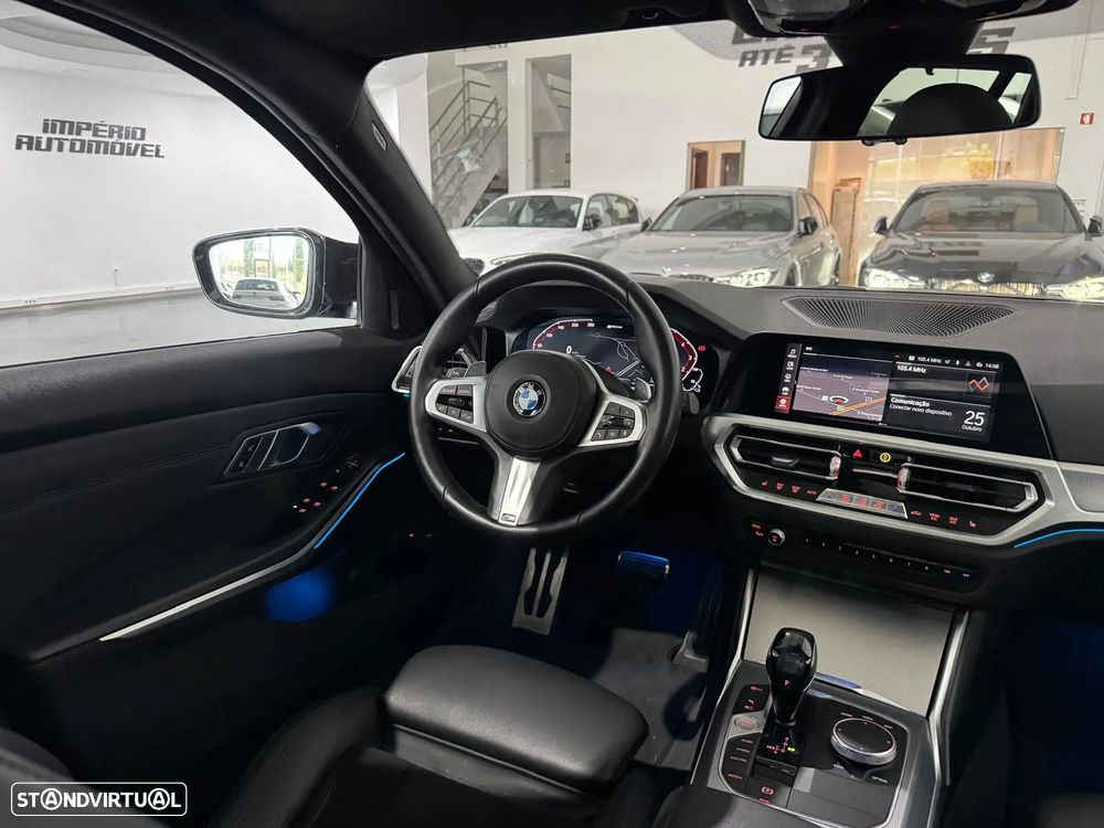 BMW 330 e Touring Pack M Auto - 39