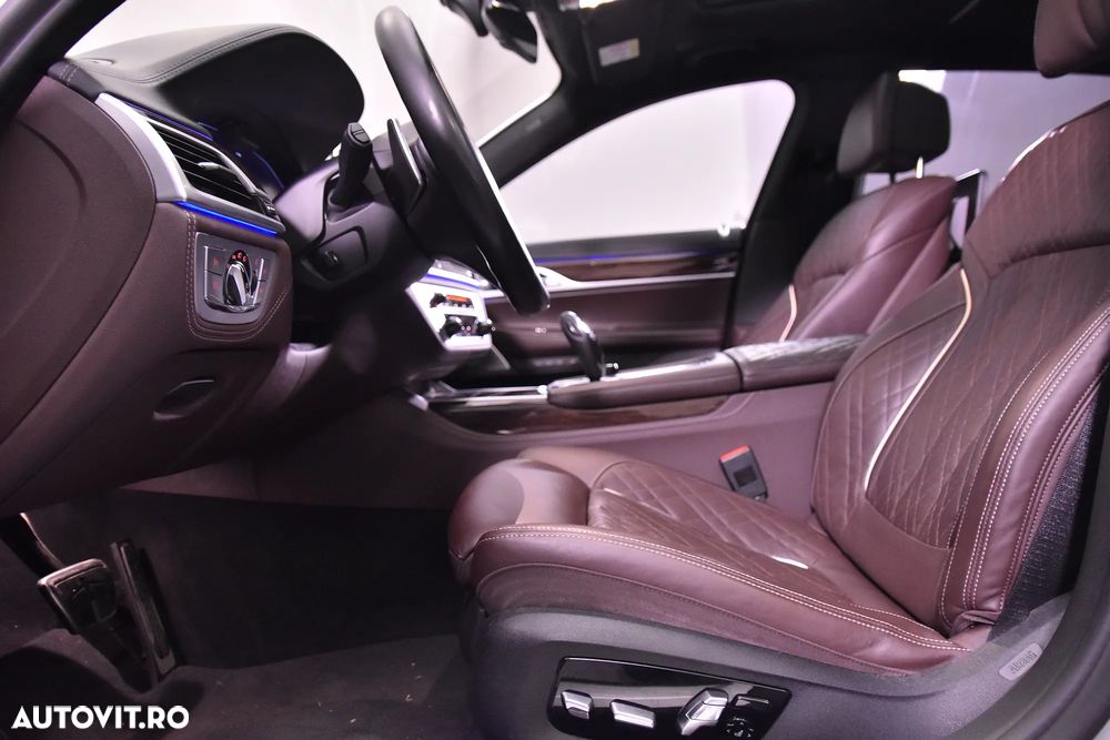 BMW Seria 7 740Ld xDrive MHEV - 29