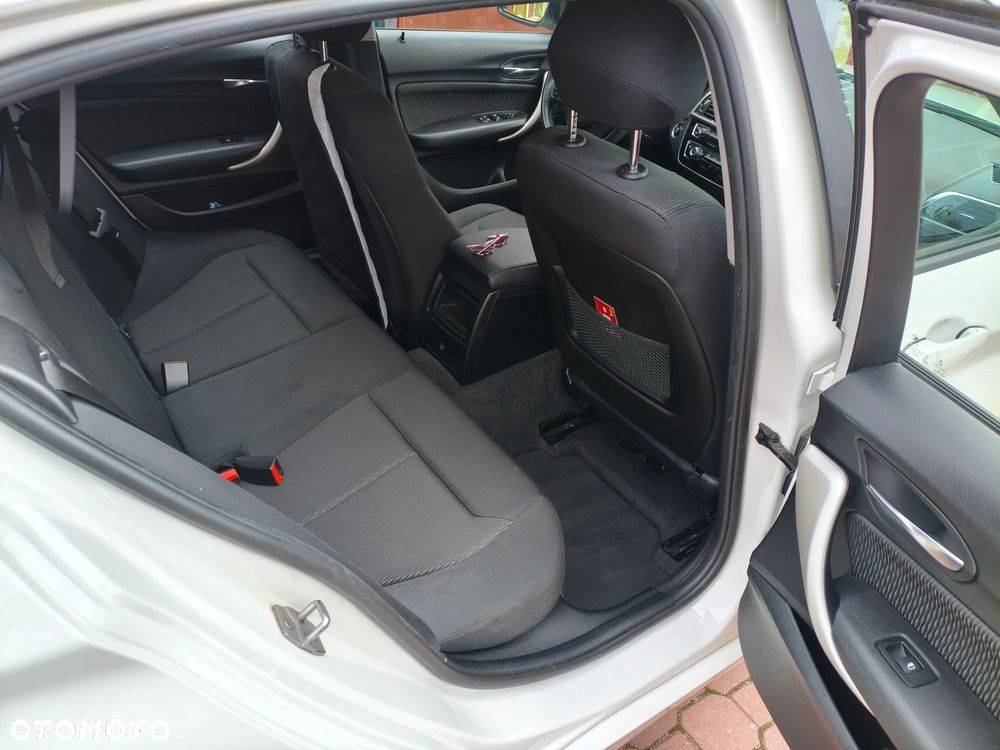 BMW Seria 1 - 26