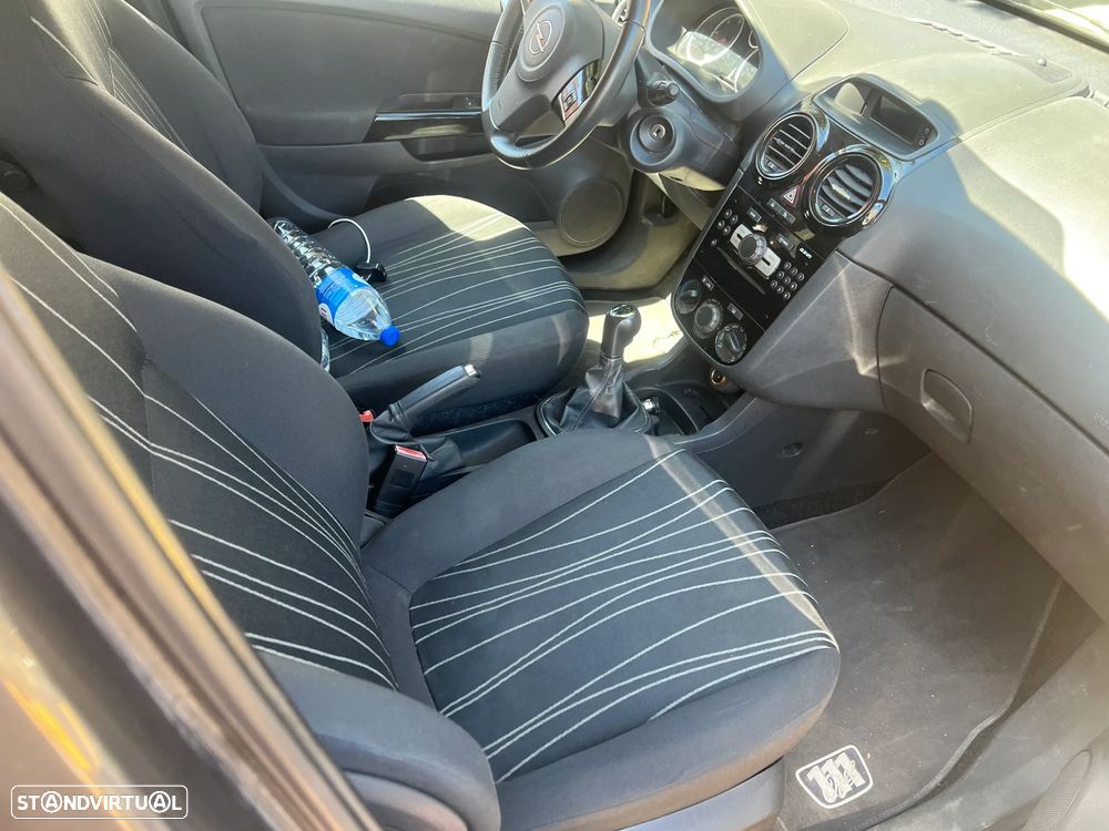 Opel Corsa - 14