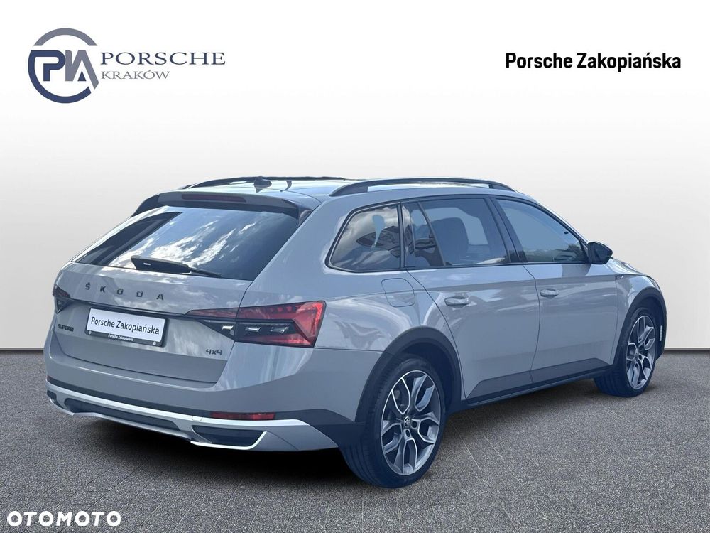 Skoda Superb 2.0 TSI 4x4 Scout DSG - 5