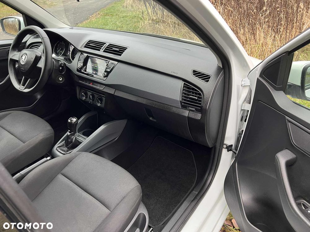 Skoda Fabia 1.0 Ambition - 13