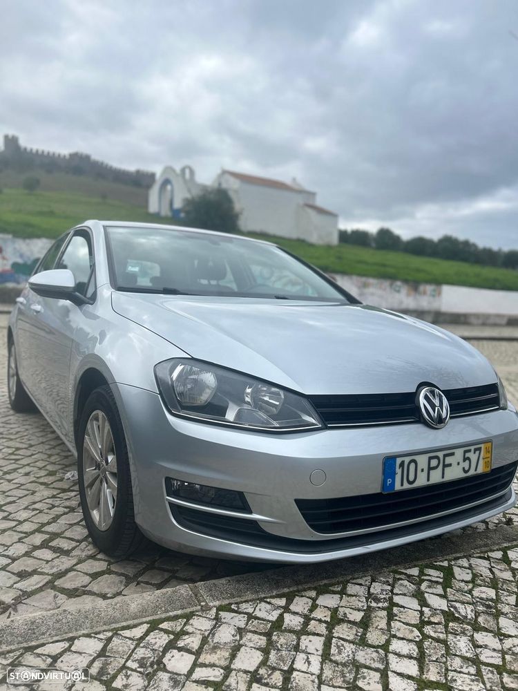 VW Golf 1.6 TDi Trendline BlueMotion - 8