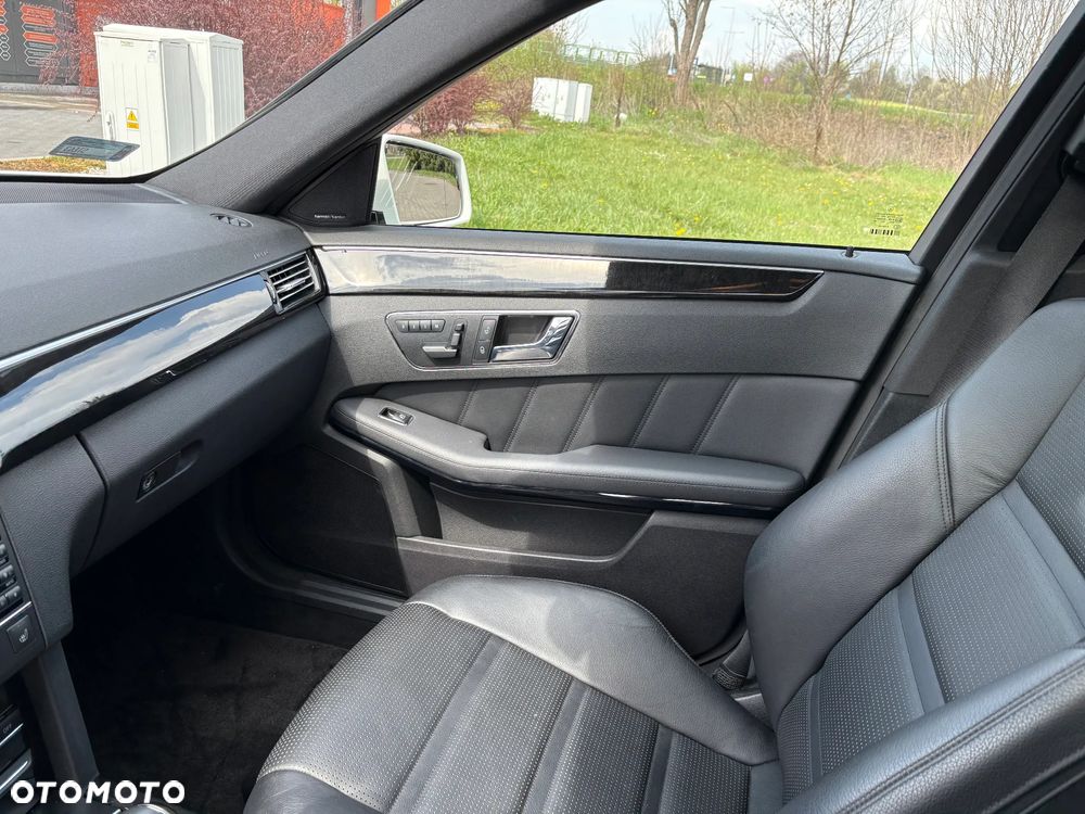 Mercedes-Benz Klasa E 63 AMG - 19