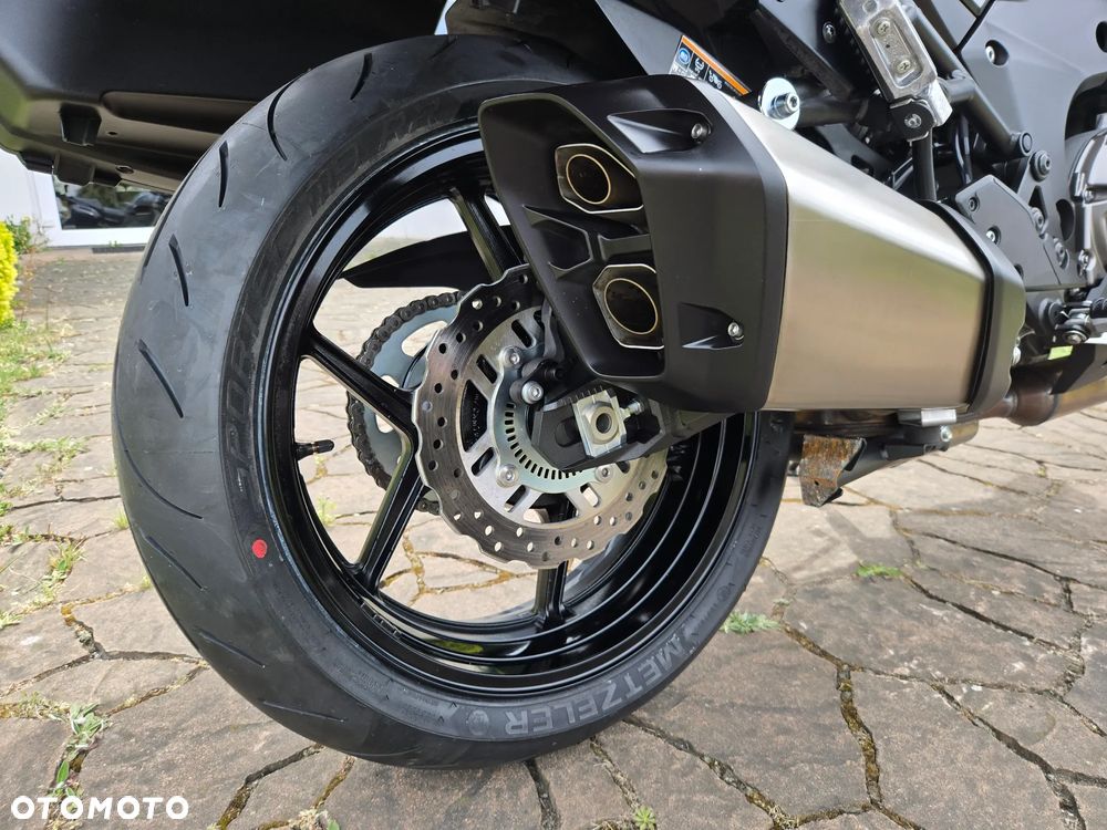 Kawasaki Versys 1000 - 13