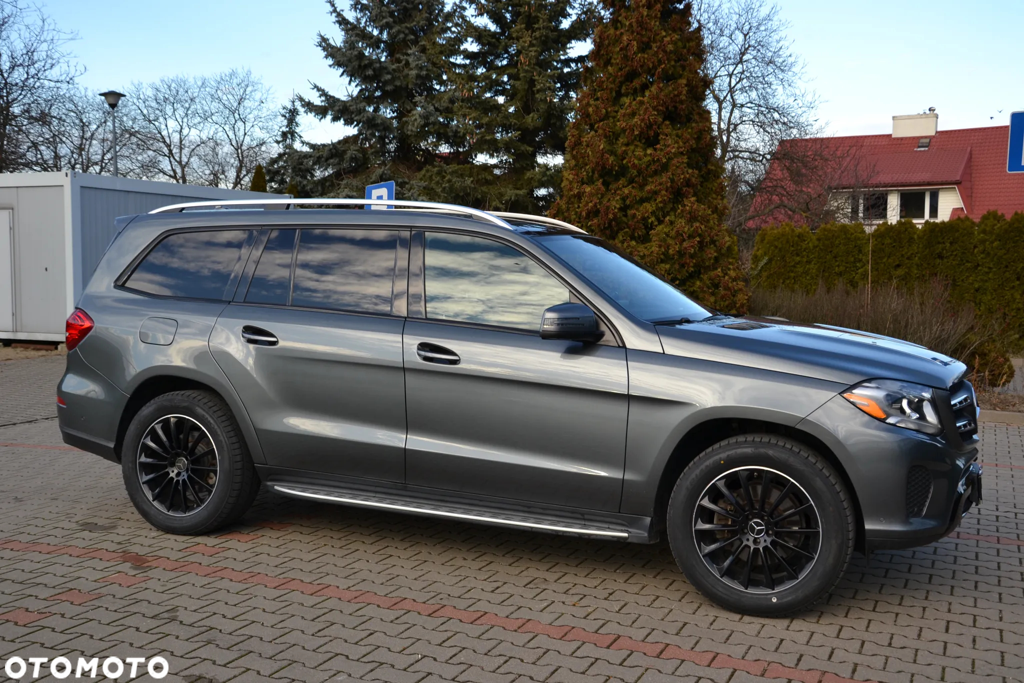 Mercedes-Benz GLS 450 4Matic 9G-TRONIC - 18