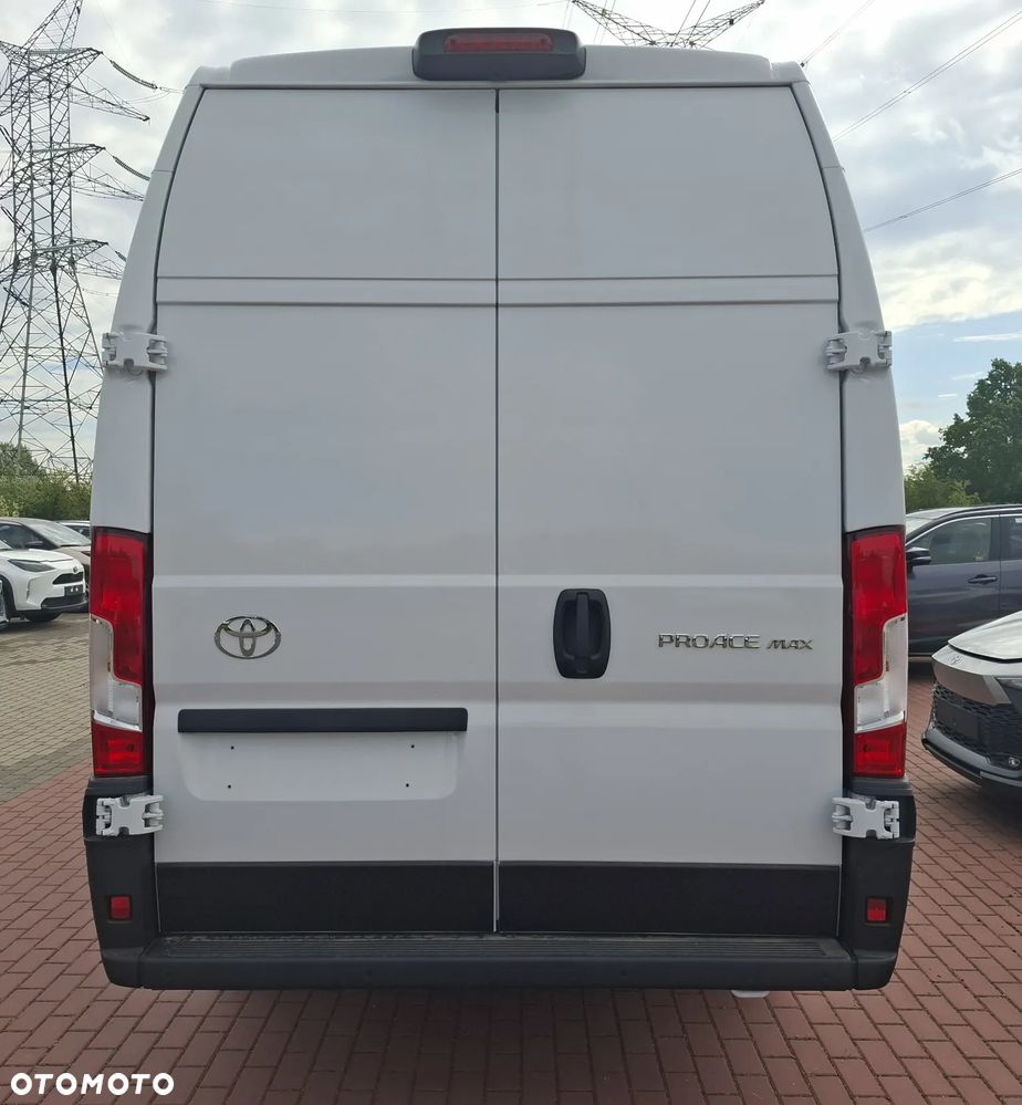 Toyota Proace Max - 7