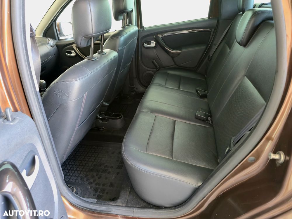 Dacia Duster dCi 110 FAP 4x4 Laureate - 6