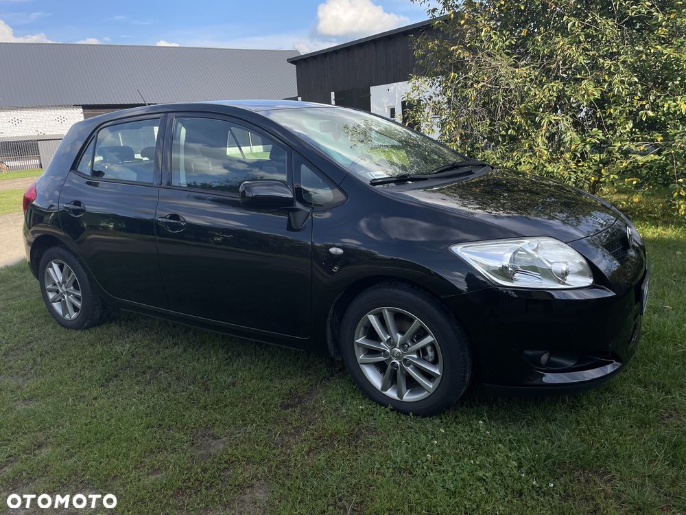 Toyota Auris - 3