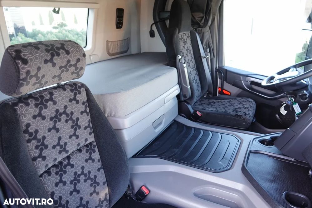 Scania P 450 / RETARDER / SISTEM HIDRAULIC / CABINĂ JOSĂ - 32