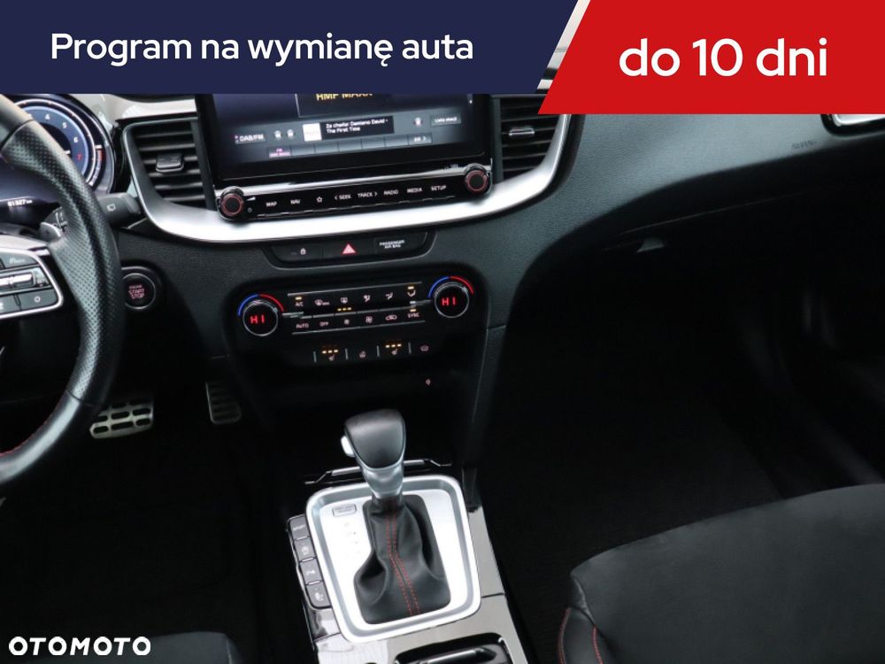 Kia ProCeed - 10