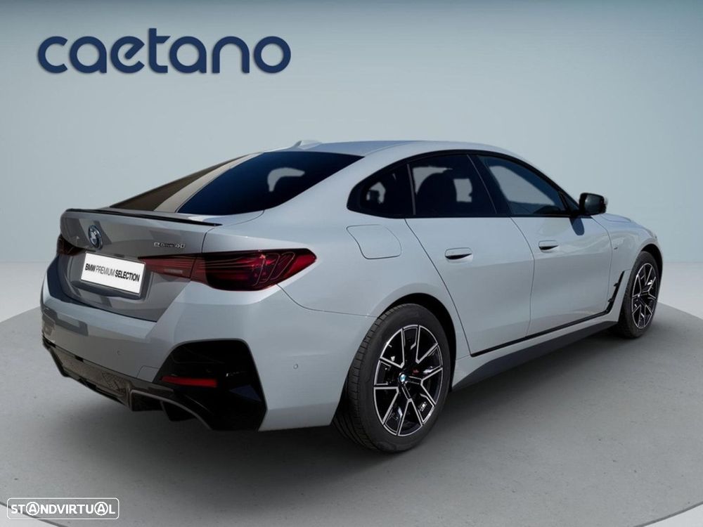 BMW i4 eDrive40 Pack Desportivo M Pro - 8