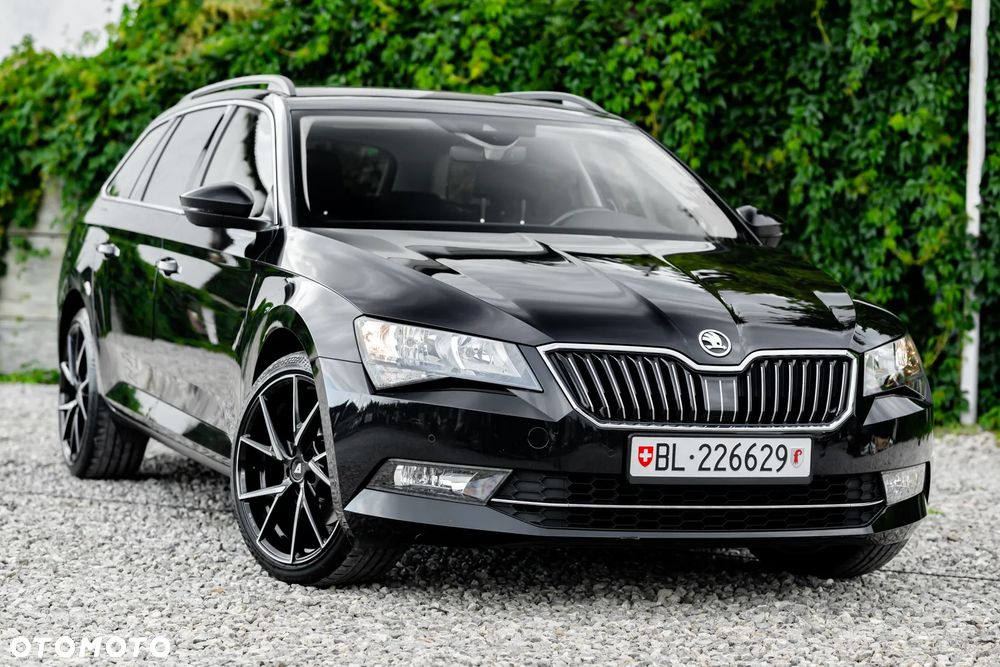 Skoda Superb 1.8 TSI DSG Ambition - 2