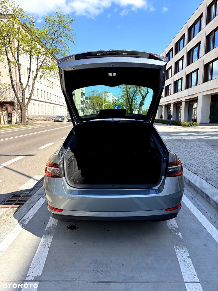 Skoda Superb 1.5 TSI Ambition - 9