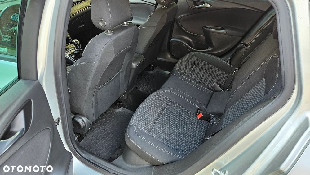 Opel Astra 1.4 Turbo Start/Stop Edition - 8