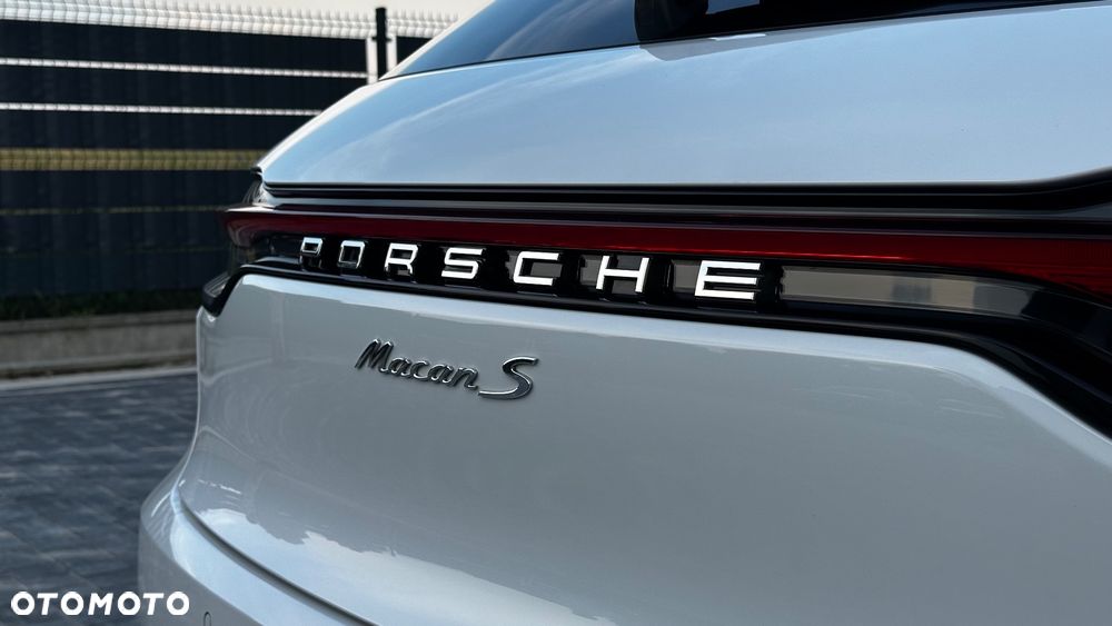 Porsche Macan - 15