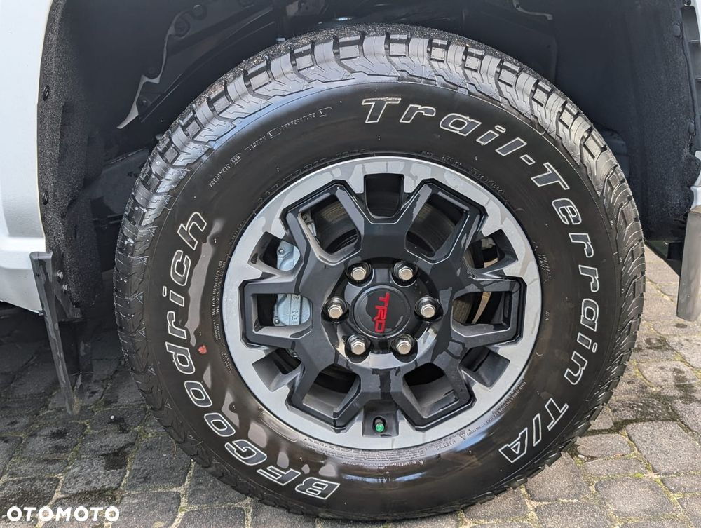 Toyota Tacoma - 31
