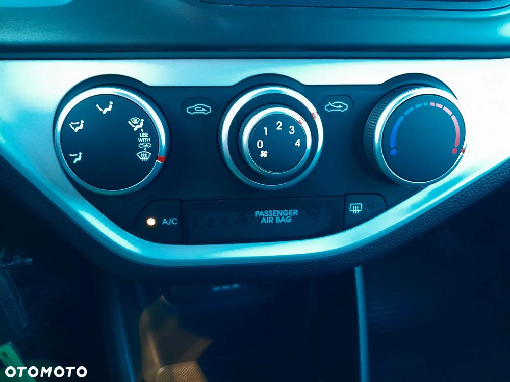 Kia Picanto 1.0 Business Line Plus - 22