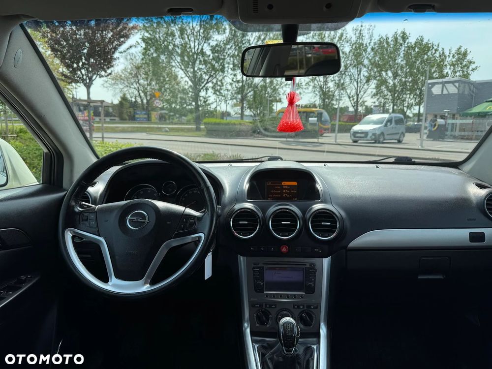 Opel Antara - 17