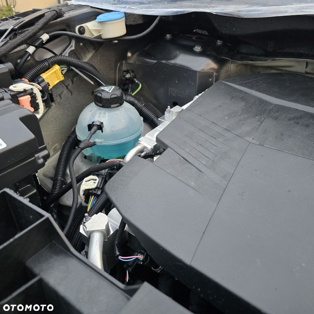 Peugeot 3008 73kWh Business - 17